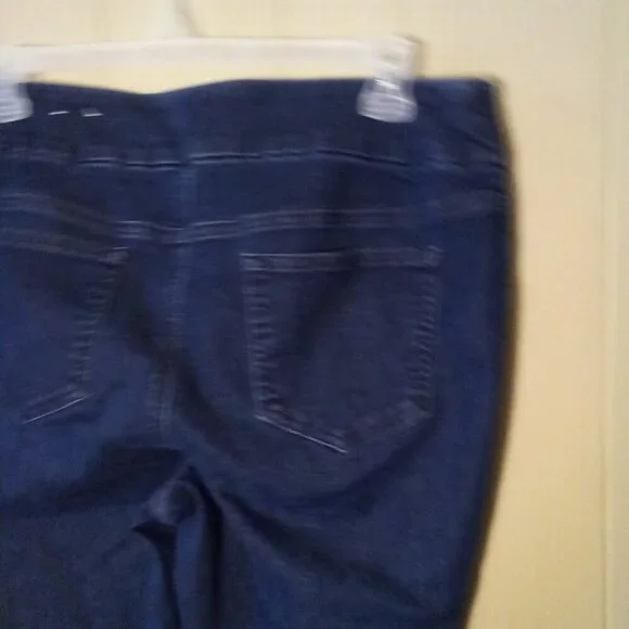 Chico's Perfect Stretch Soft Jegging Pedal Pusher Women 2.5 14 L Capri Blue - Picture 12 of 13